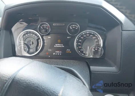 2017 Ram 1500 Rebel 4X4 5'7 Box z USA, uszkodzony, nr VIN 1C6RR7YT0HS779251